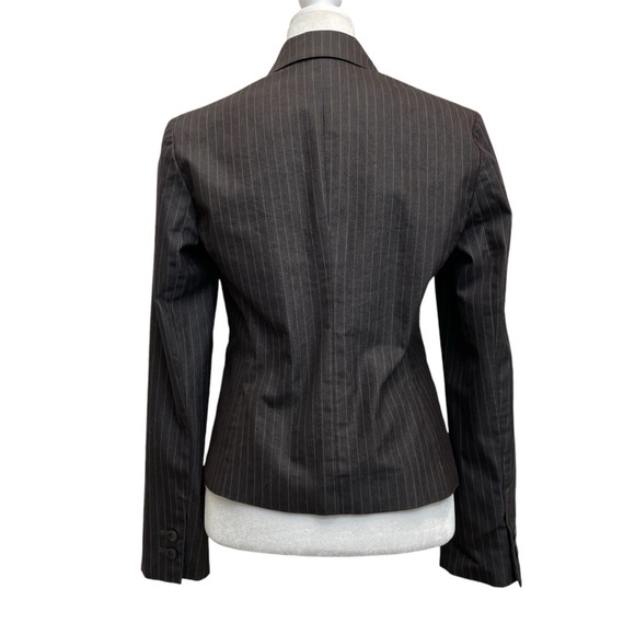 Victoria’s Secret Body by Victoria Gray Pinstripe 3 Button Structured Blazer - Picture 3 of 11